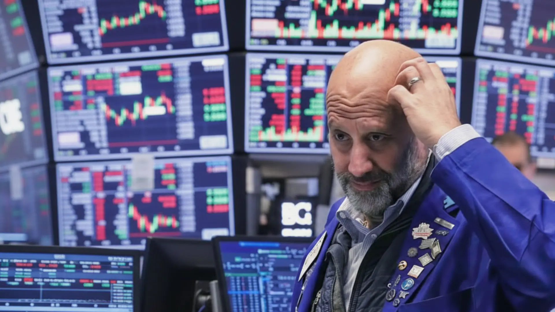 Tech Stocks Face Sharp Decline Amid AI Rotation and Shutdown Aftermath