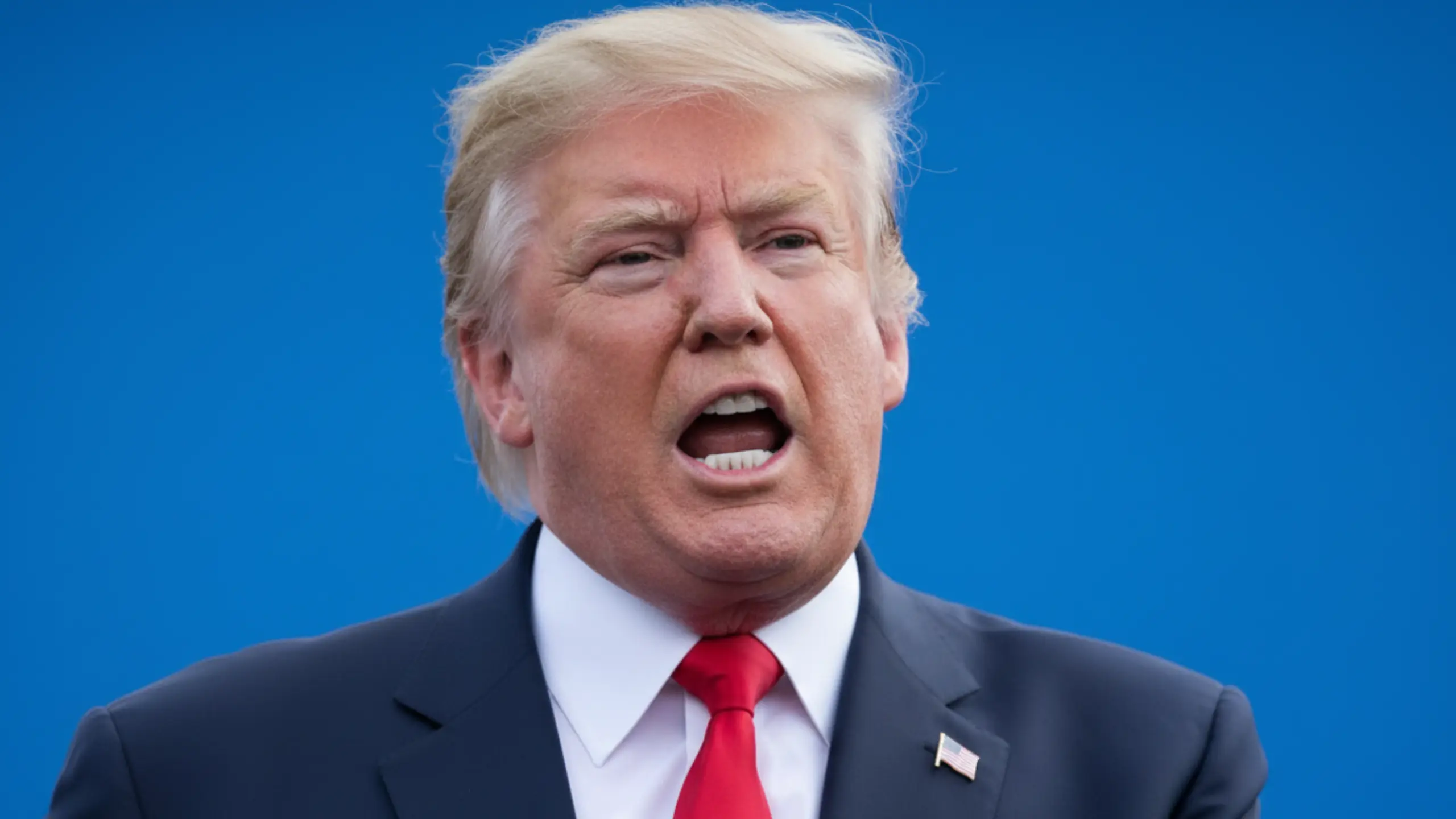 U.S. New Vehicle Prices Top $50,000 as Administration Eases Fuel-Efficiency Standards